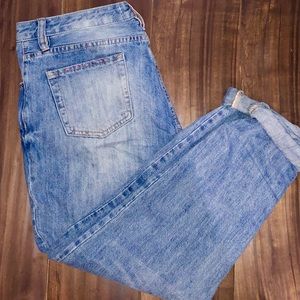 High Waisted Boyfriend Jean